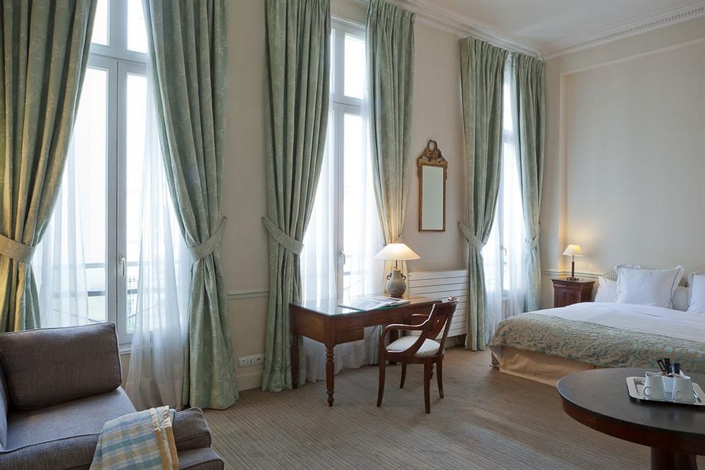 Hotel Brighton - Esprit De France Paris Room photo